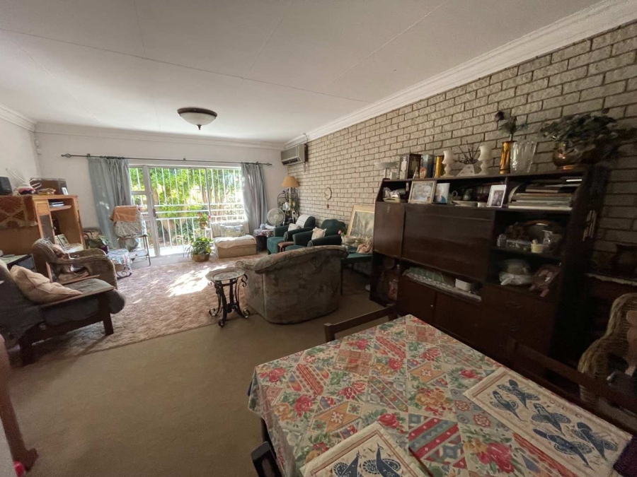 3 Bedroom Property for Sale in Langenhovenpark Free State